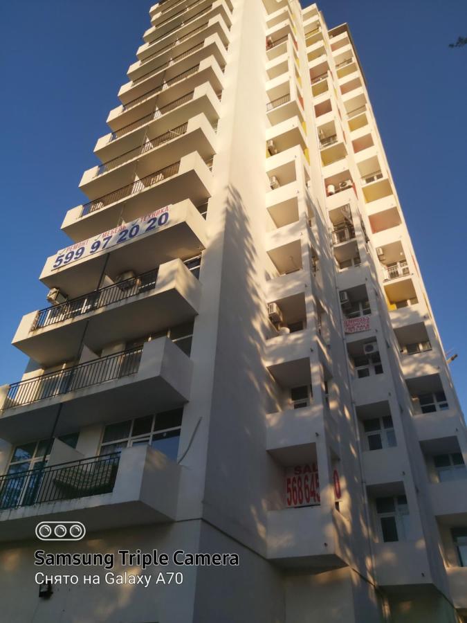 Квартира У Моря С Двумя Балконами Batumi Zewnętrze zdjęcie