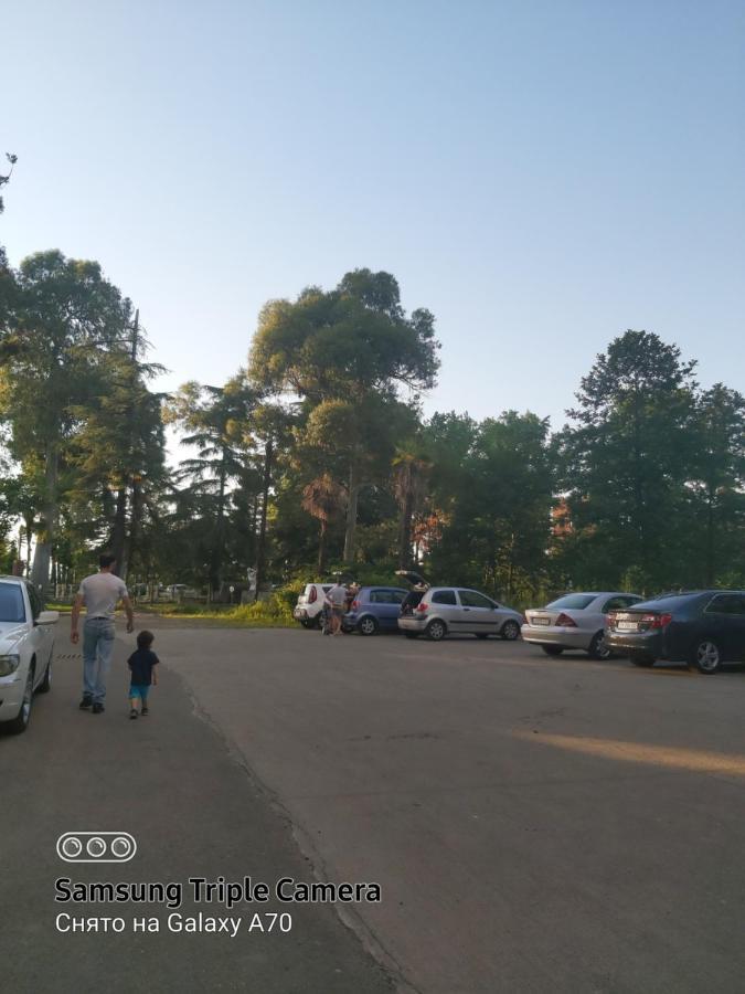 Квартира У Моря С Двумя Балконами Batumi Zewnętrze zdjęcie